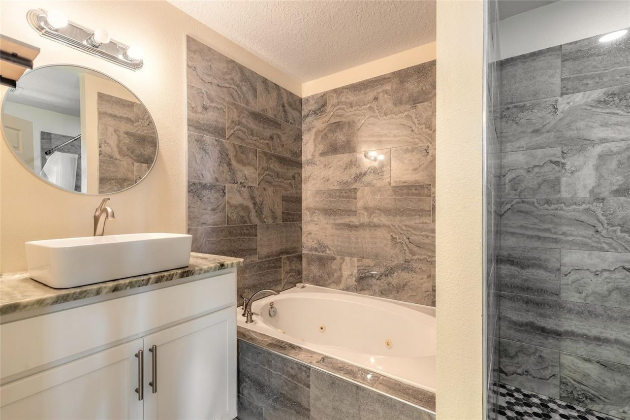 1025 Beulah Drive, Edgewater, FL 32132 Photo