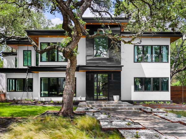 302 Buckeye TRL, West Lake Hills, TX 78746