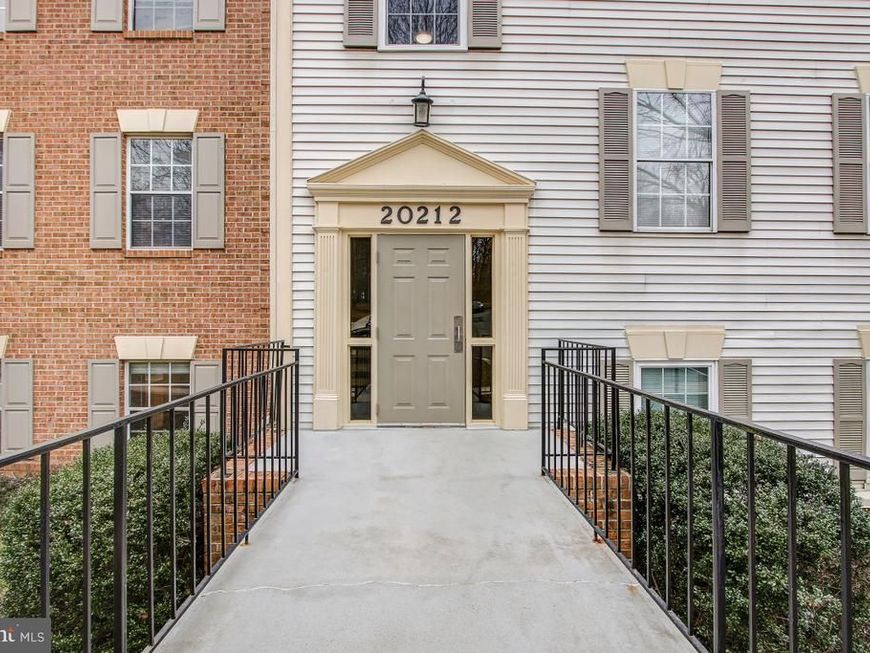 20212 Shipley Terrace, Unit 8-A-101, Germantown, MD 20874 Main Photo