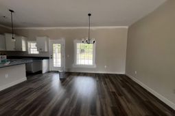 994 Inglewood Dr. photo 4