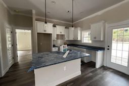 994 Inglewood Dr. photo 4