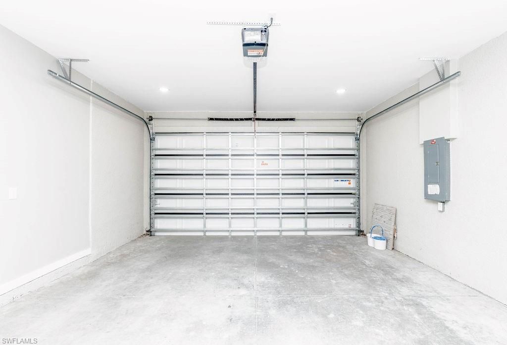 4417-4419 22nd St Sw, Lehigh Acres, FL 33973 Photo