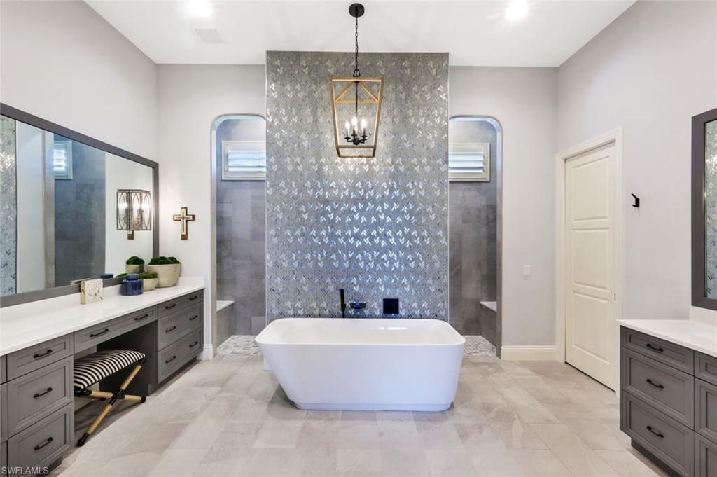 27194 Harbor Dr , Bonita Springs, FL 34135 Photo