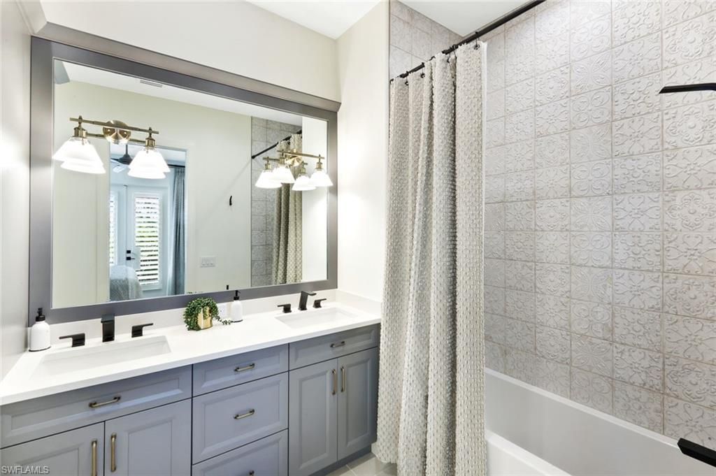 27194 Harbor Dr , Bonita Springs, FL 34135 Photo