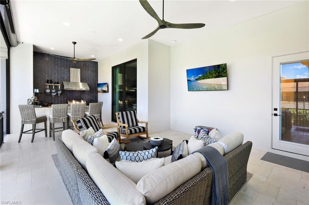 27194 Harbor Dr , Bonita Springs, FL 34135 Photo