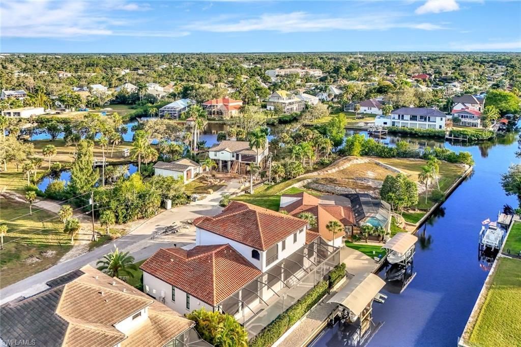 27194 Harbor Dr , Bonita Springs, FL 34135 Photo