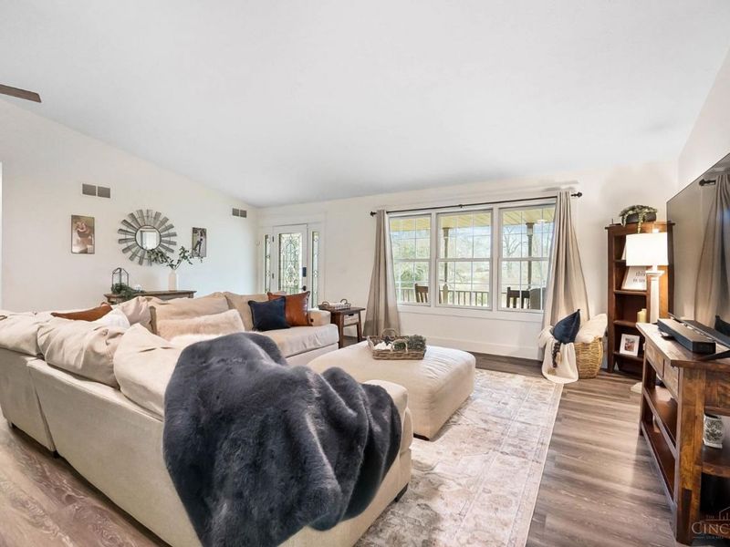 4269 Pansy Road, Vernon Twp, OH 45113 Photo 12