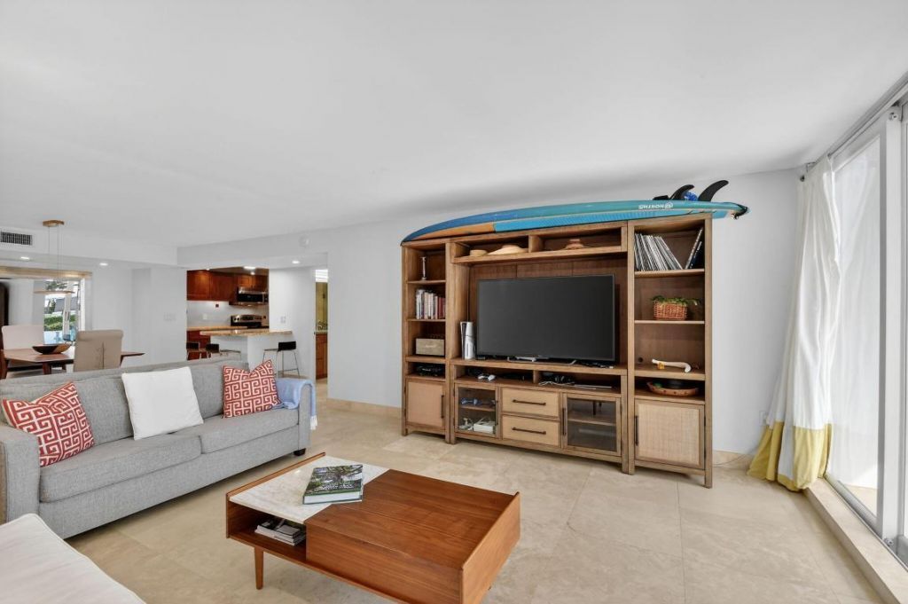 3546 S Ocean Boulevard, Unit 209, South Palm Beach, FL 33480 Photo