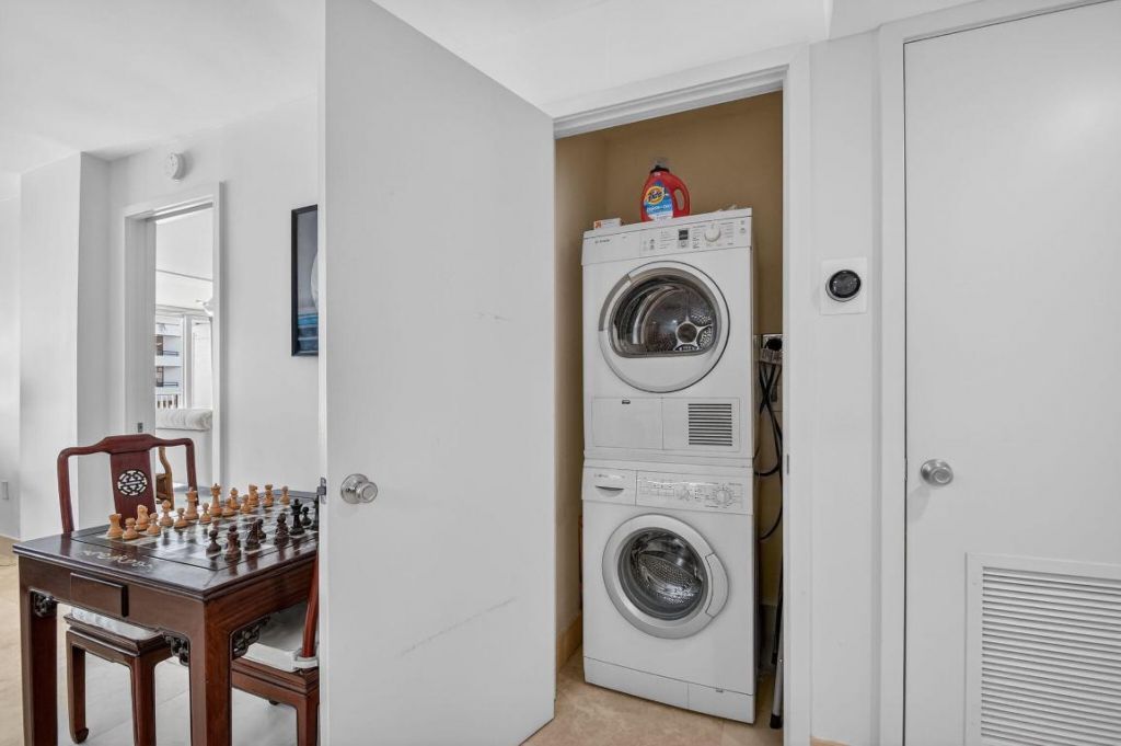 3546 S Ocean Boulevard, Unit 209, South Palm Beach, FL 33480 Photo