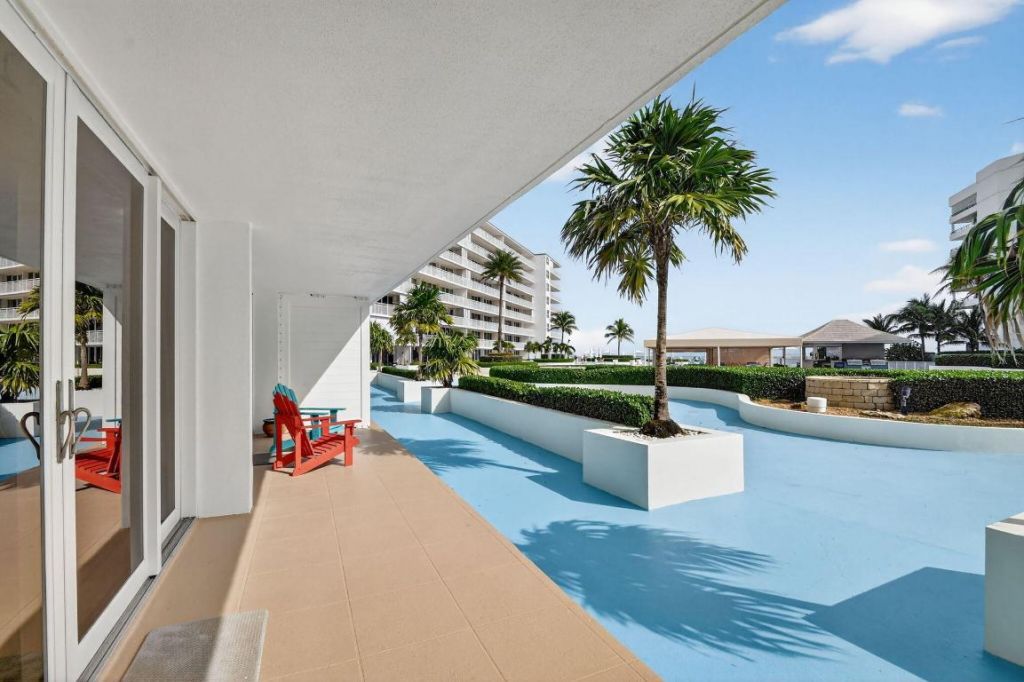 3546 S Ocean Boulevard, Unit 209, South Palm Beach, FL 33480 Photo