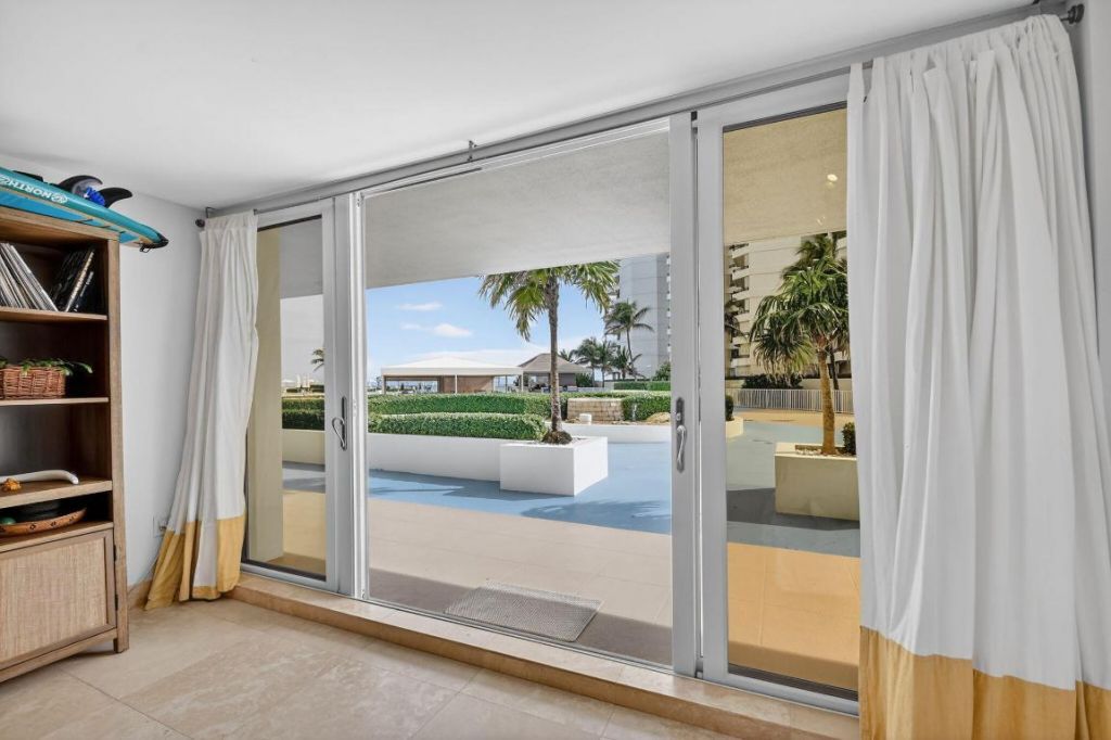 3546 S Ocean Boulevard, Unit 209, South Palm Beach, FL 33480 Photo