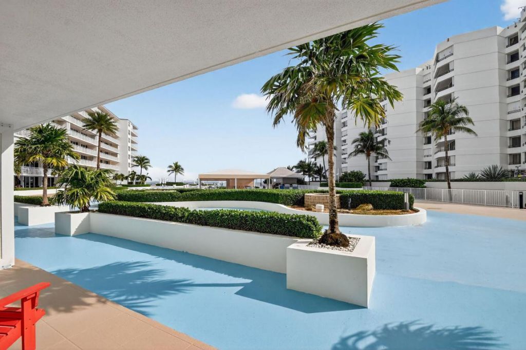 3546 S Ocean Boulevard, Unit 209, South Palm Beach, FL 33480 Photo