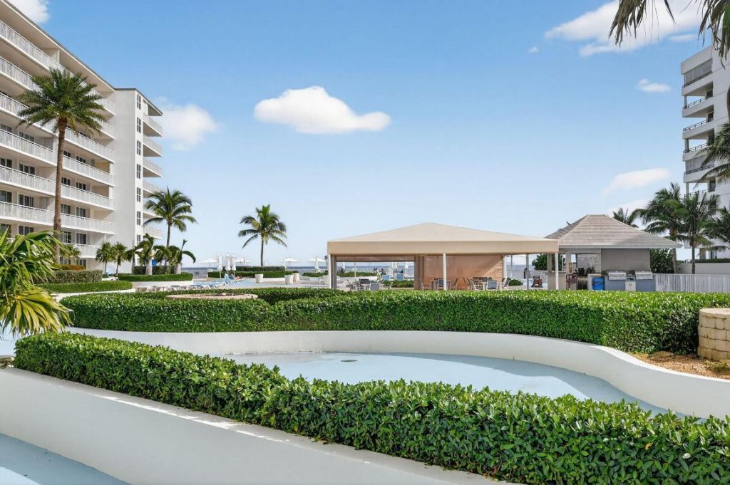 3546 S Ocean Boulevard, Unit 209, South Palm Beach, FL 33480 Photo