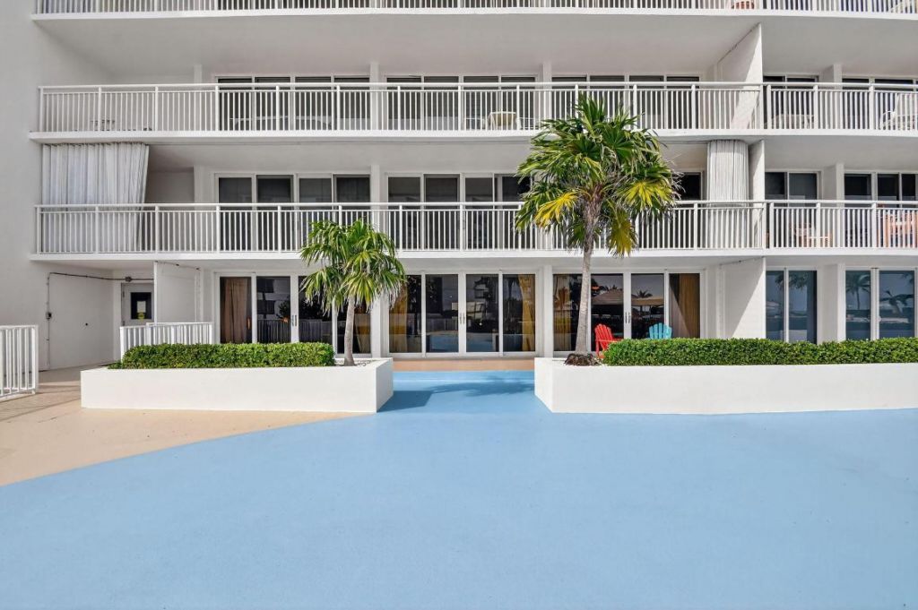 3546 S Ocean Boulevard, Unit 209, South Palm Beach, FL 33480 Photo