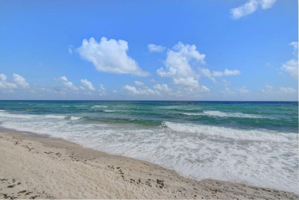 3546 S Ocean Boulevard, Unit 209, South Palm Beach, FL 33480 Photo
