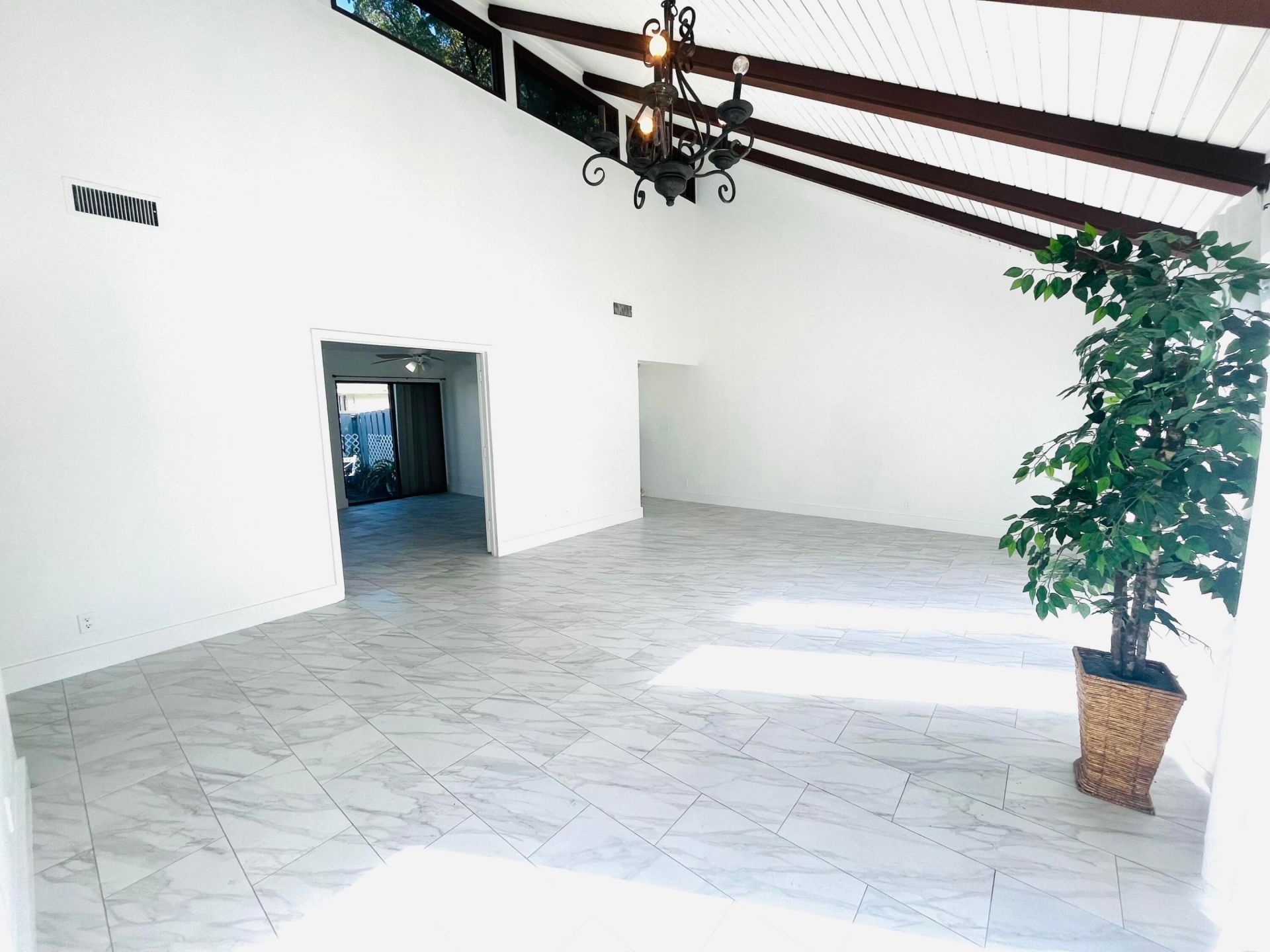 241 NW 15th Street, Boca Raton, FL 33432 Photo