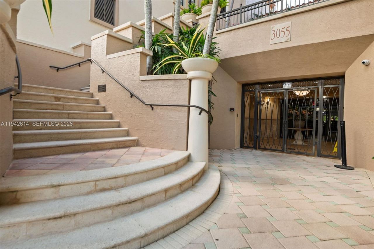 3055 NW 126th Ave, Unit 310, Sunrise, FL 33323 Photo