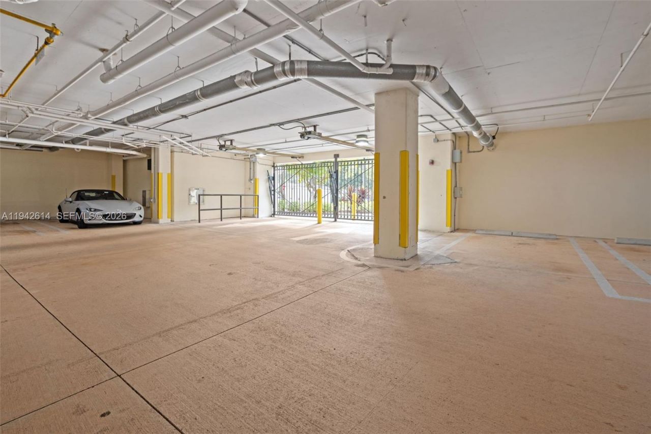 3055 NW 126th Ave, Unit 310, Sunrise, FL 33323 Photo