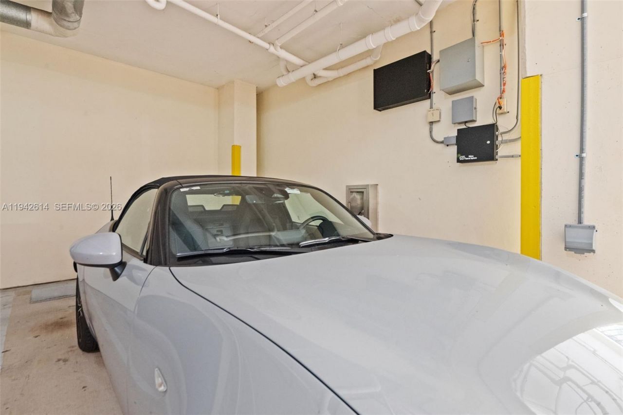 3055 NW 126th Ave, Unit 310, Sunrise, FL 33323 Photo