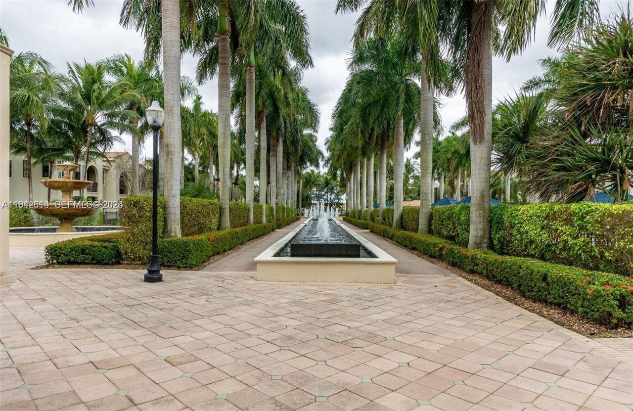 3055 NW 126th Ave, Unit 310, Sunrise, FL 33323 Photo