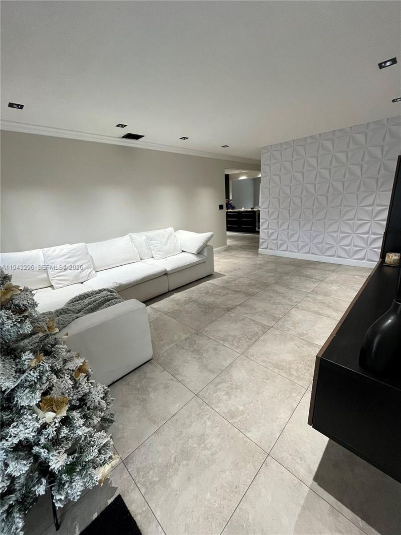 1111 Adams St, Hollywood, FL 33019 Photo