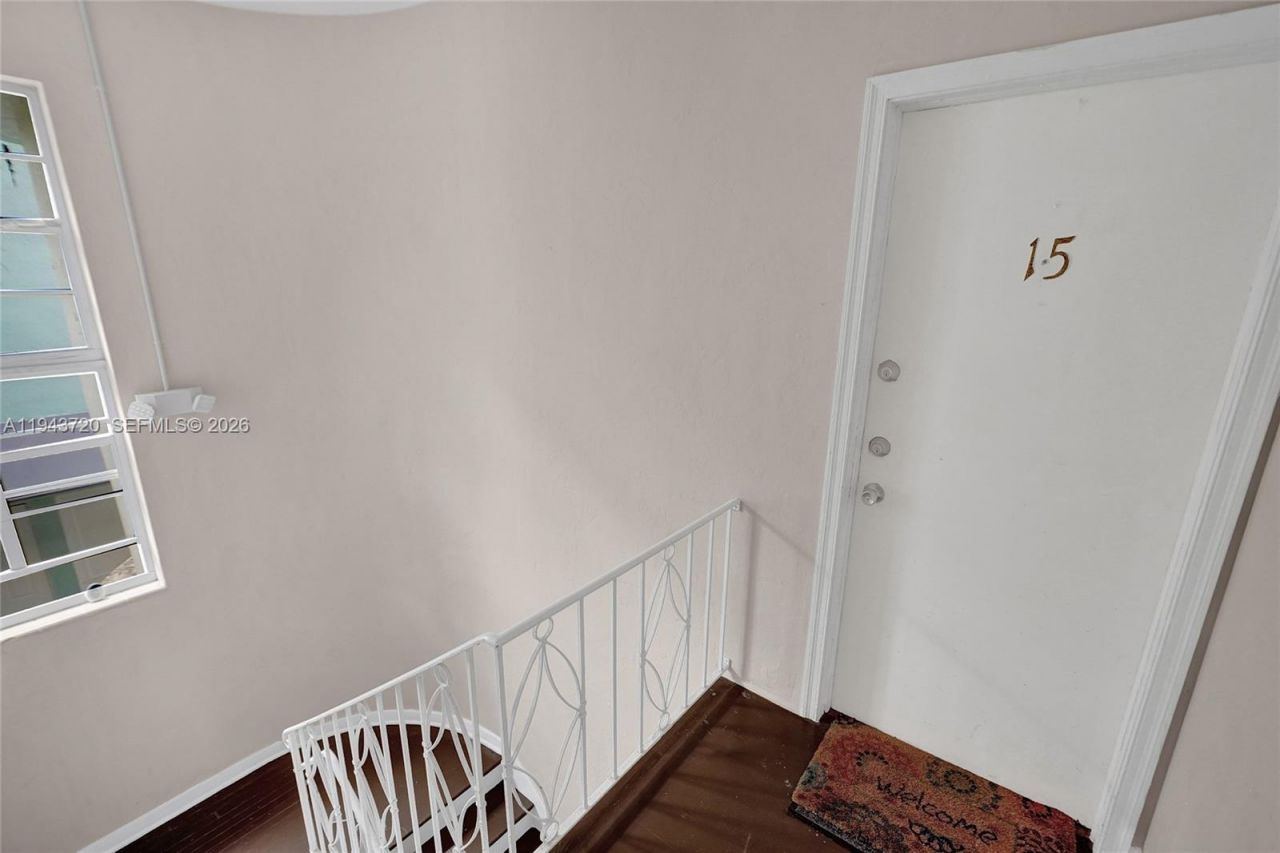 1022 Euclid Ave, Unit 15, Miami Beach, FL 33139 Photo