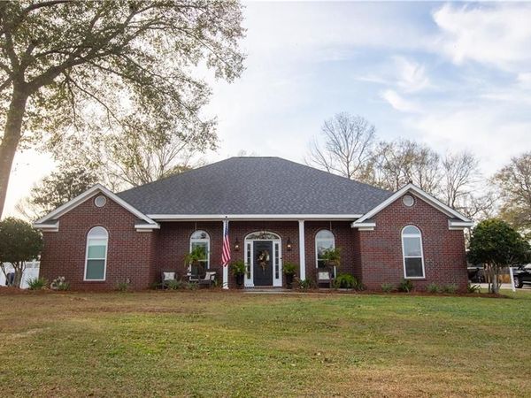 5757 Cordova Avenue, Satsuma, AL 36572