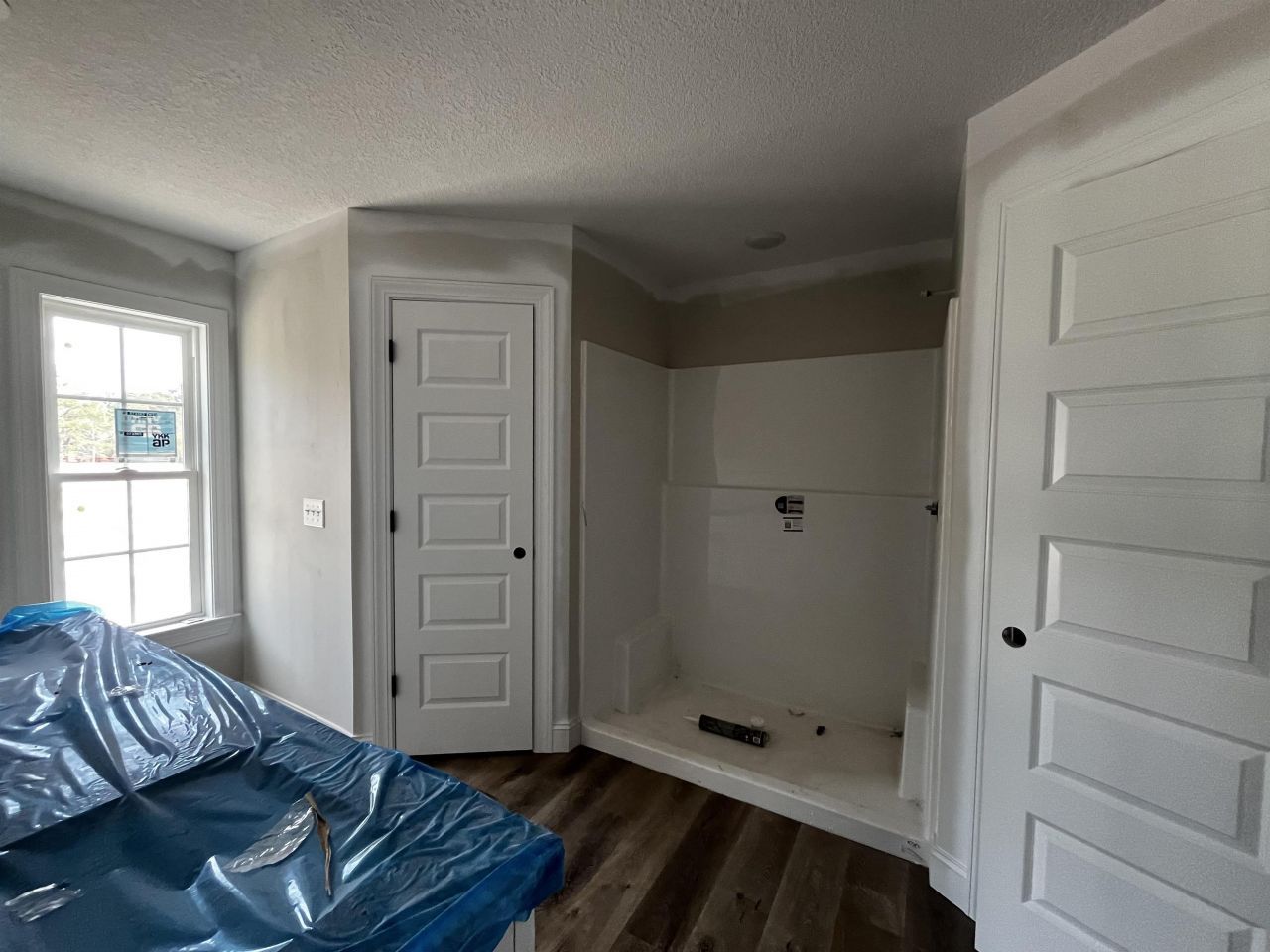 990 Inglewood Dr. Photo 10