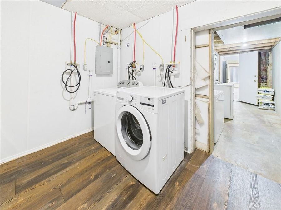 Property Image 28
