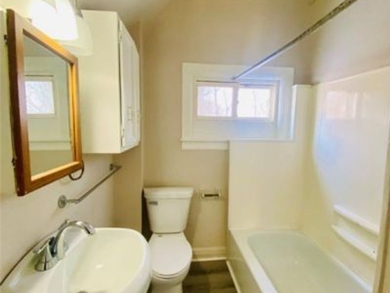 383 Black Street, Akron, OH 44306 Photo 6