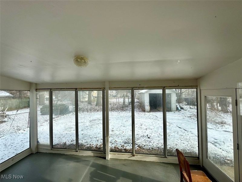 383 Black Street, Akron, OH 44306 Photo 9