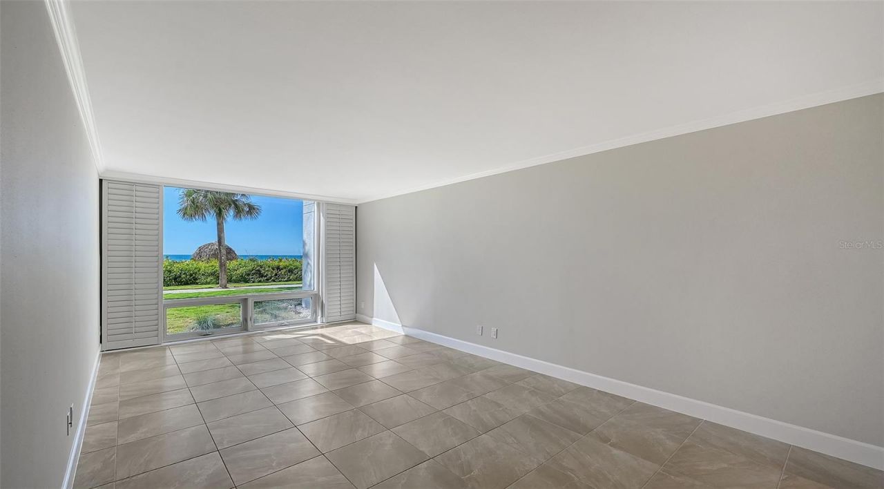 2425 Gulf Of Mexico Drive, Unit 1B, Longboat Key, FL 34228 Photo