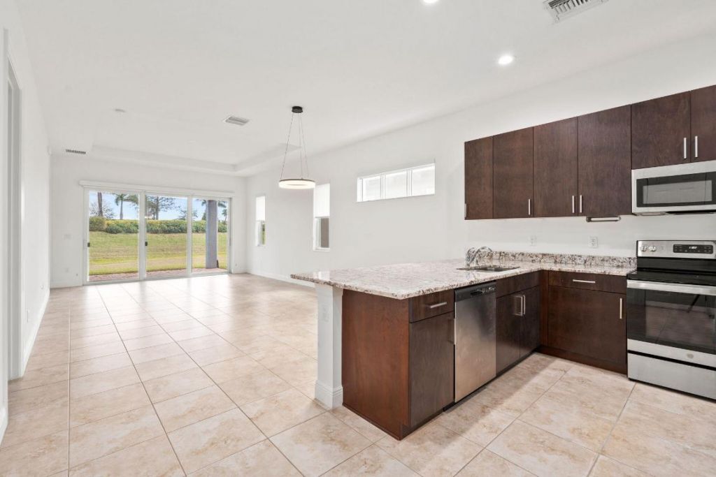 9189 SW Pepoli Way, Port Saint Lucie, FL 34987 Photo