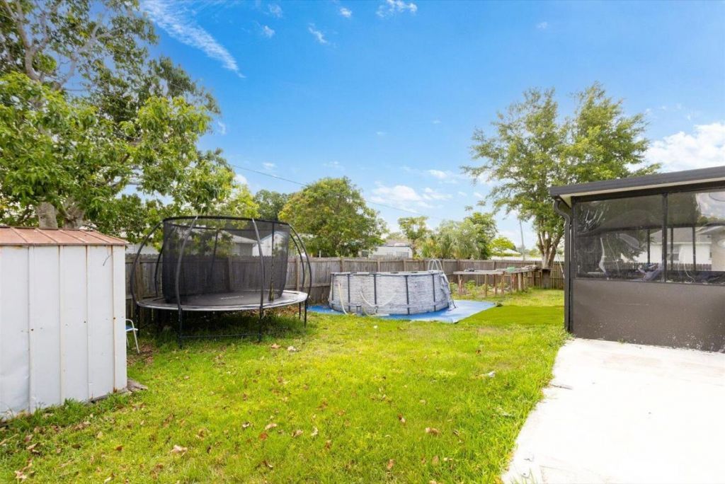 1762 SE Aires Lane, Port Saint Lucie, FL 34984 Photo