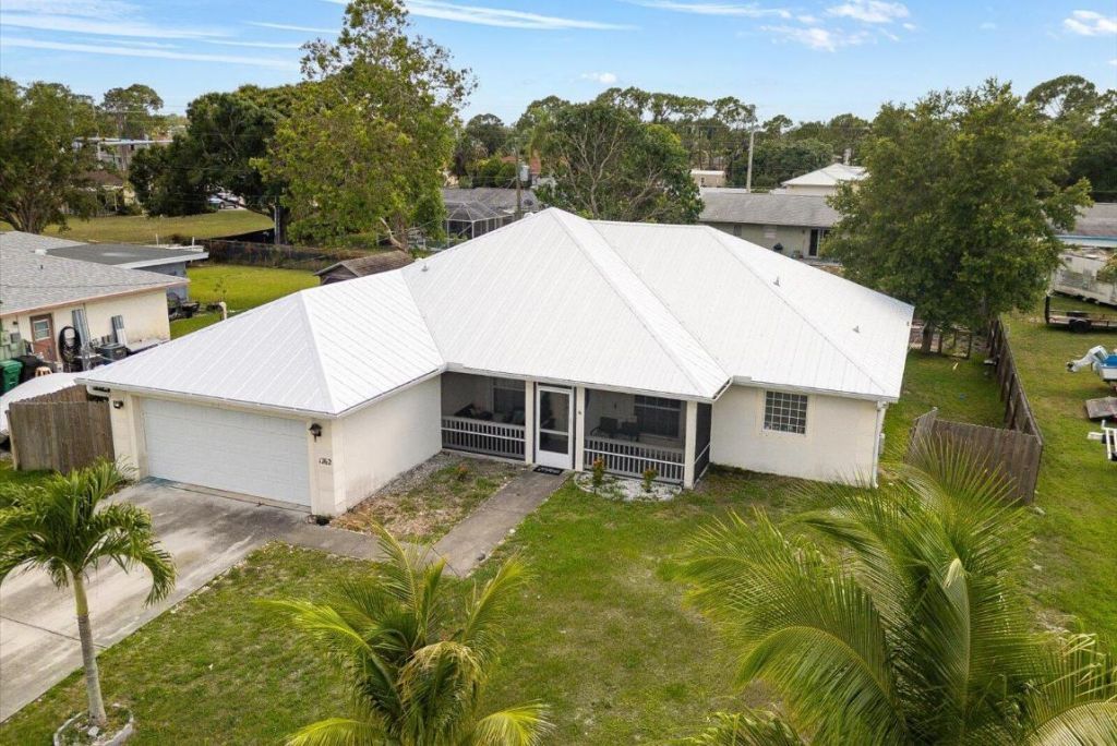 1762 SE Aires Lane, Port Saint Lucie, FL 34984 Photo