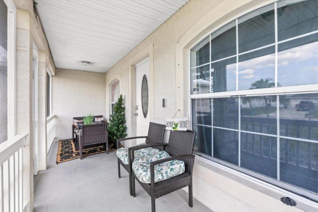 1762 SE Aires Lane, Port Saint Lucie, FL 34984 Photo