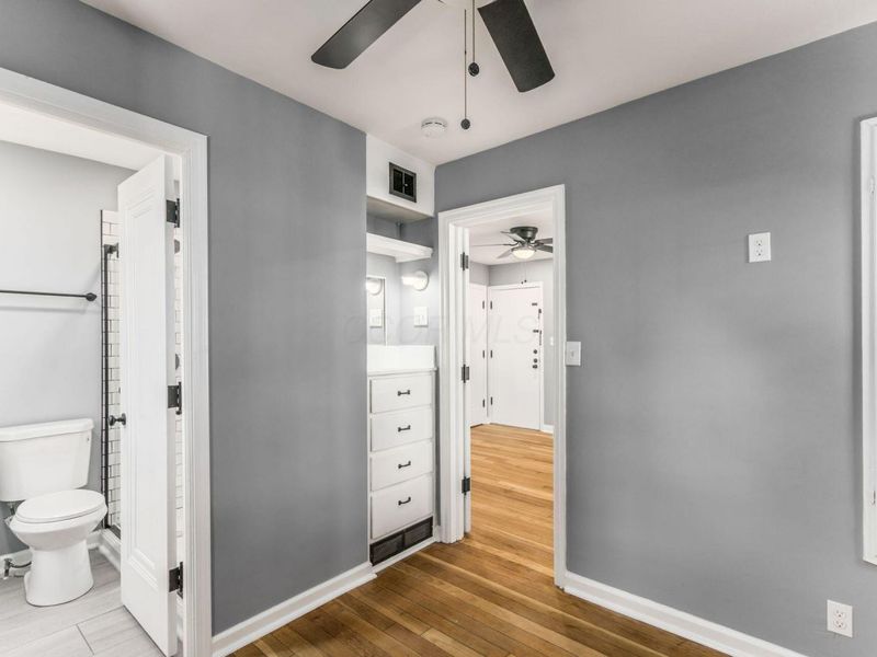 10 - 20 E Deshler Avenue, Columbus, OH 43206 Photo 18