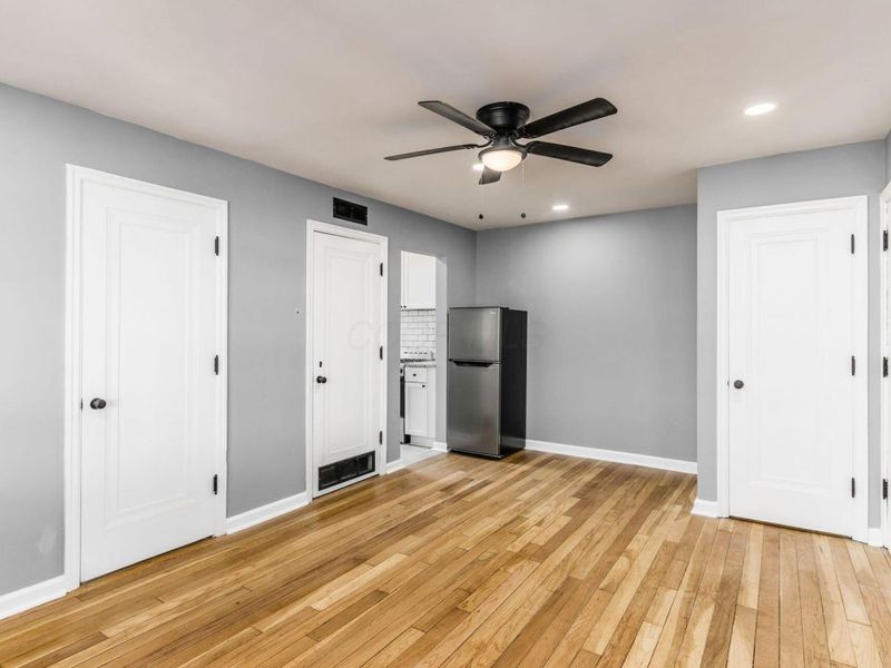 10 - 20 E Deshler Avenue, Columbus, OH 43206 Photo 6