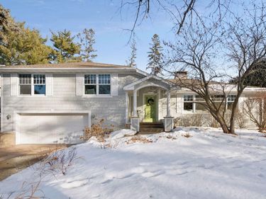 5521 Halifax Lane, Edina, MN 55424