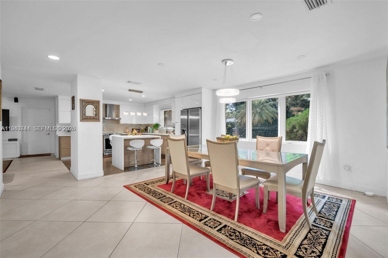 1543 Dorado Ave , Coral Gables, FL 33146 Photo