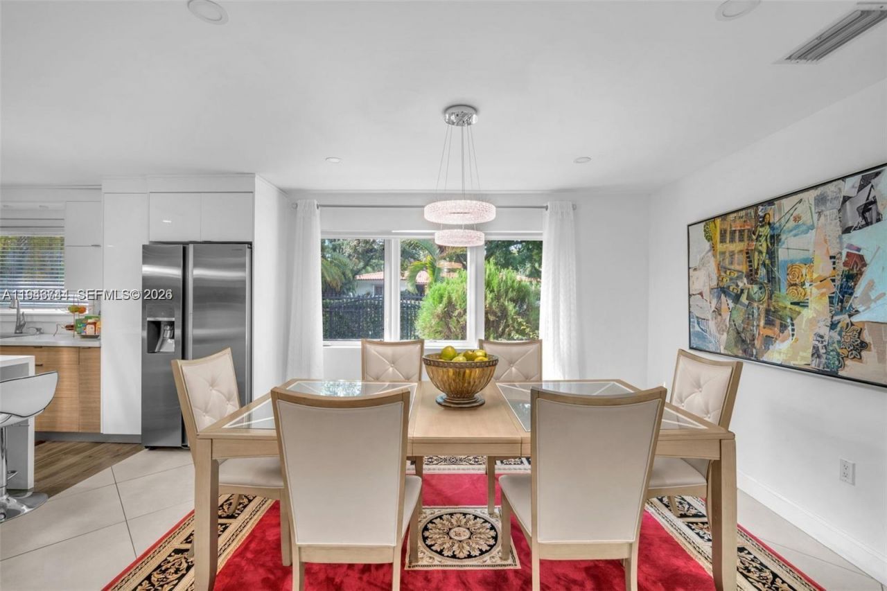 1543 Dorado Ave , Coral Gables, FL 33146 Photo