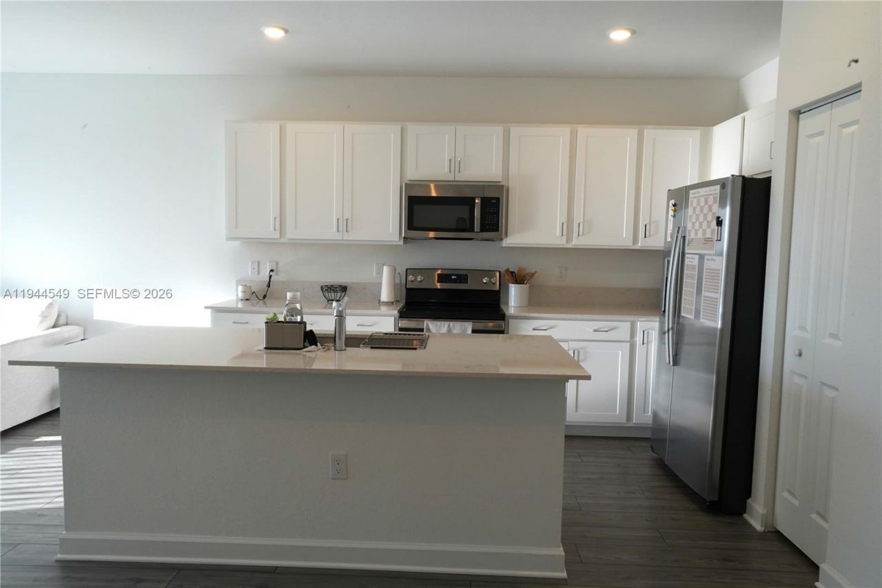 870 SE Grovebush, Saint Lucie West, FL 34984 Photo