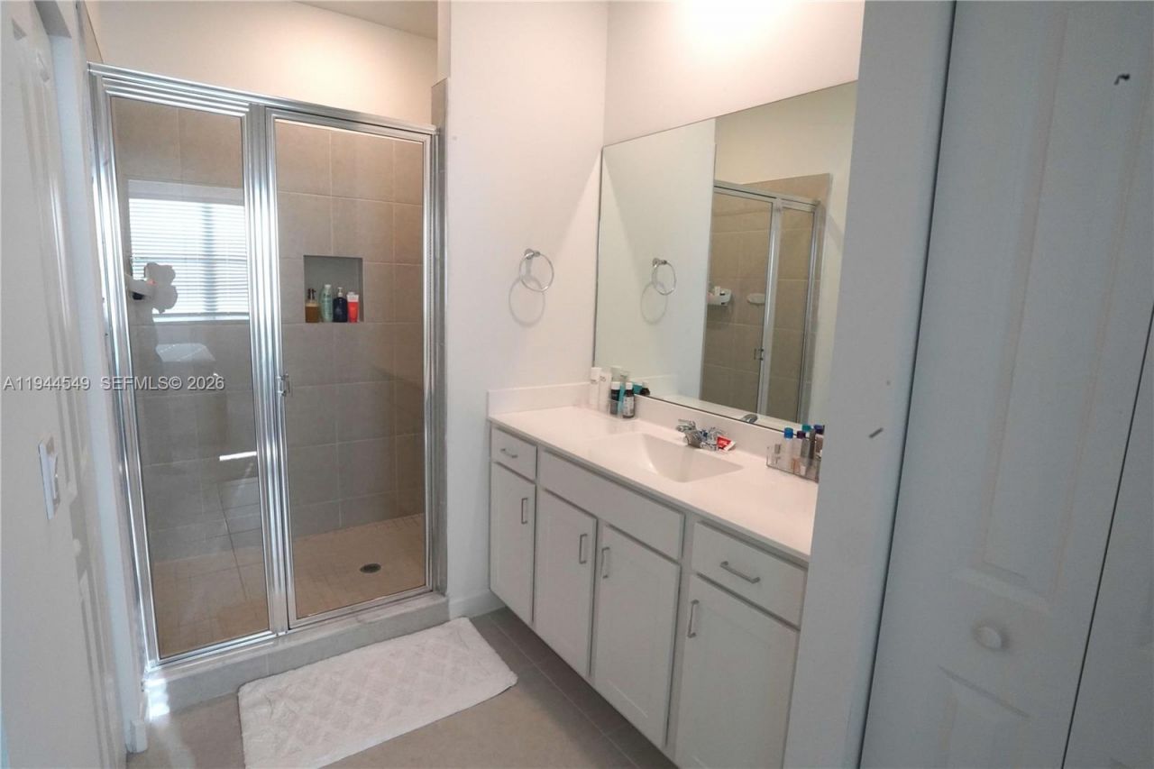 870 SE Grovebush, Saint Lucie West, FL 34984 Photo