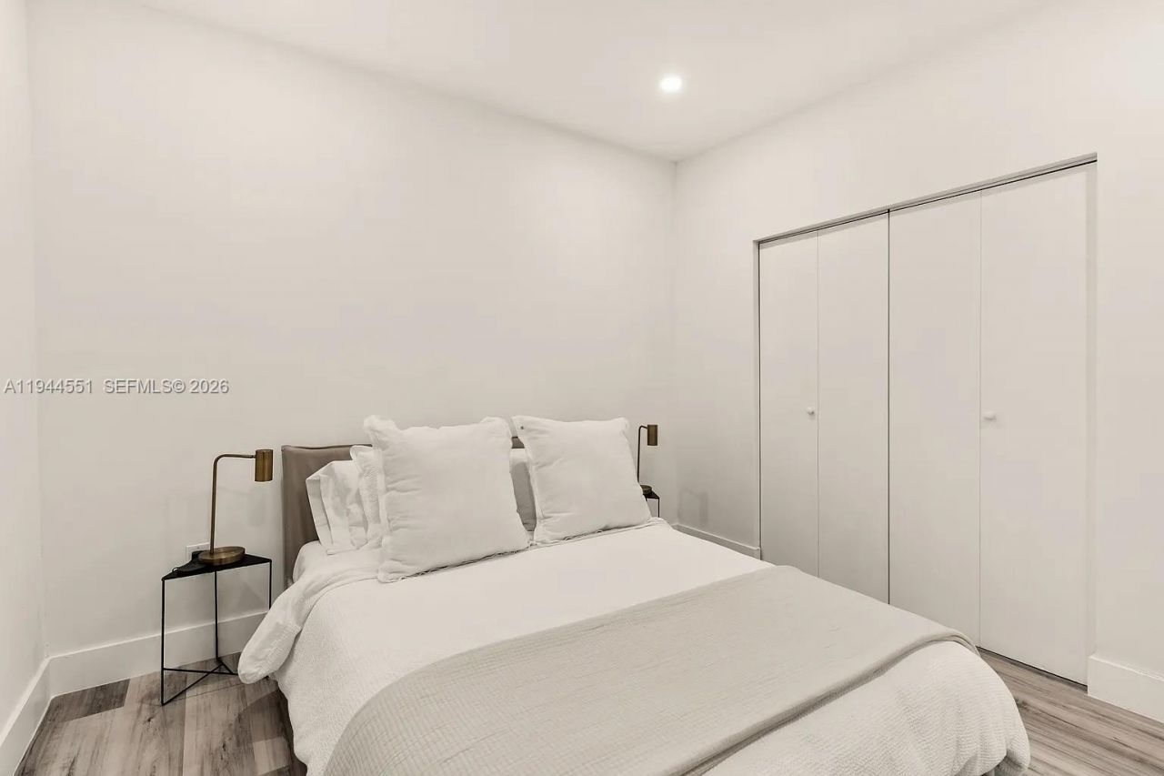 1237 NW 33rd Ave, Unit 1, Miami, FL 33125 Photo