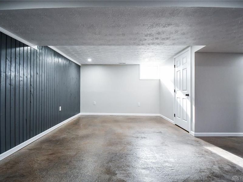 1885 Lake Road, Medway, OH 45341 Photo 35