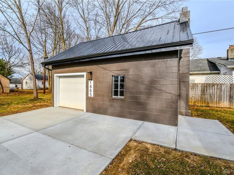 1885 Lake Road, Medway, OH 45341 Photo 5