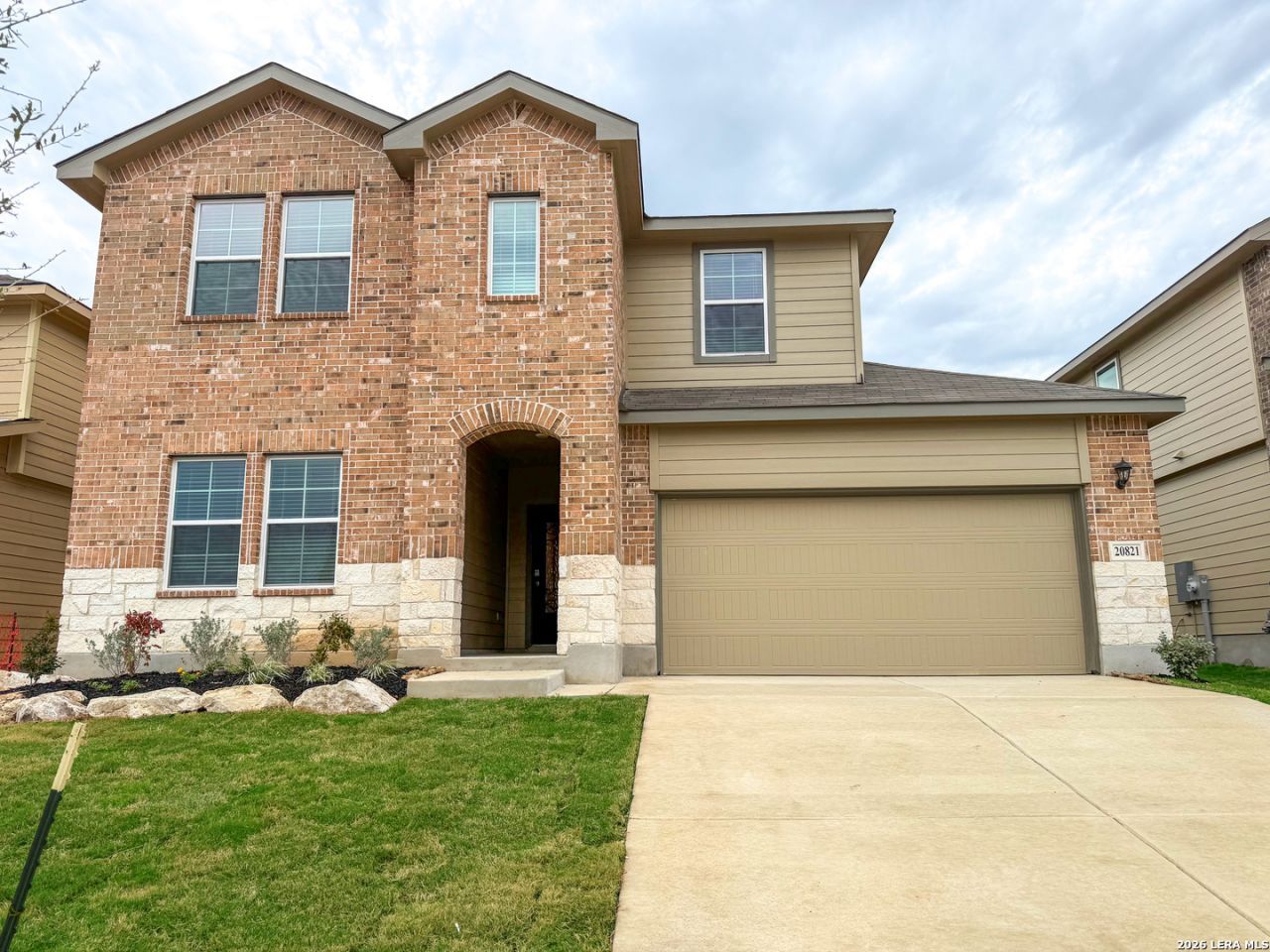20821 Stonework Spur, San Antonio, TX 78266 Main Photo