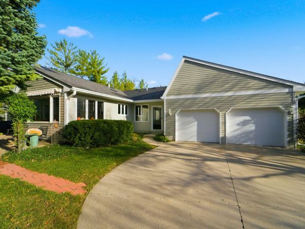 1515 Stone Brooke Road, Ames, IA 50010