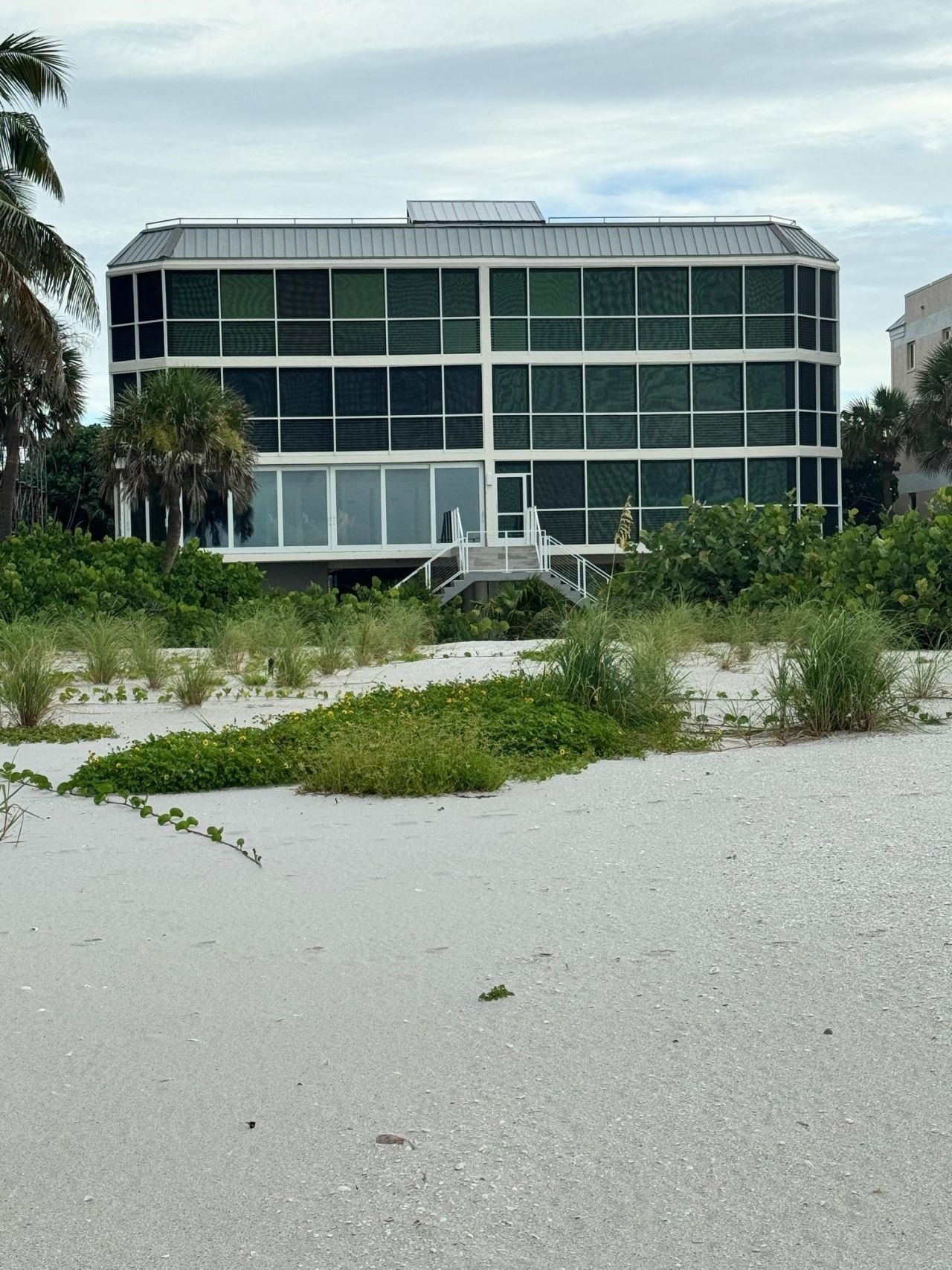 3001 W Gulf Dr, Unit 2, Sanibel, FL 33957 Photo