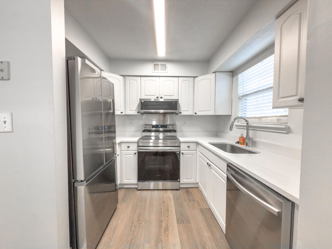 114 Luden Drive Photo 4